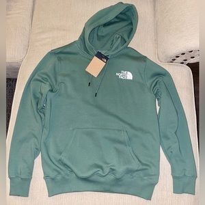 Brand New Northface pull-over Hoodie, sized Medium (M)